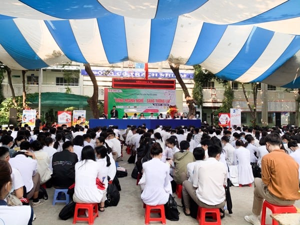 WESET ĐỒNG HÀNH CÙNG BÁO GIÁO DỤC