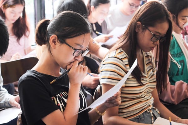 WORKSHOP SECRET OF CRACKING THE IELTS TEST | TOPIC: GIẢI MÃ WRITING - CHINH PHỤC IETLS