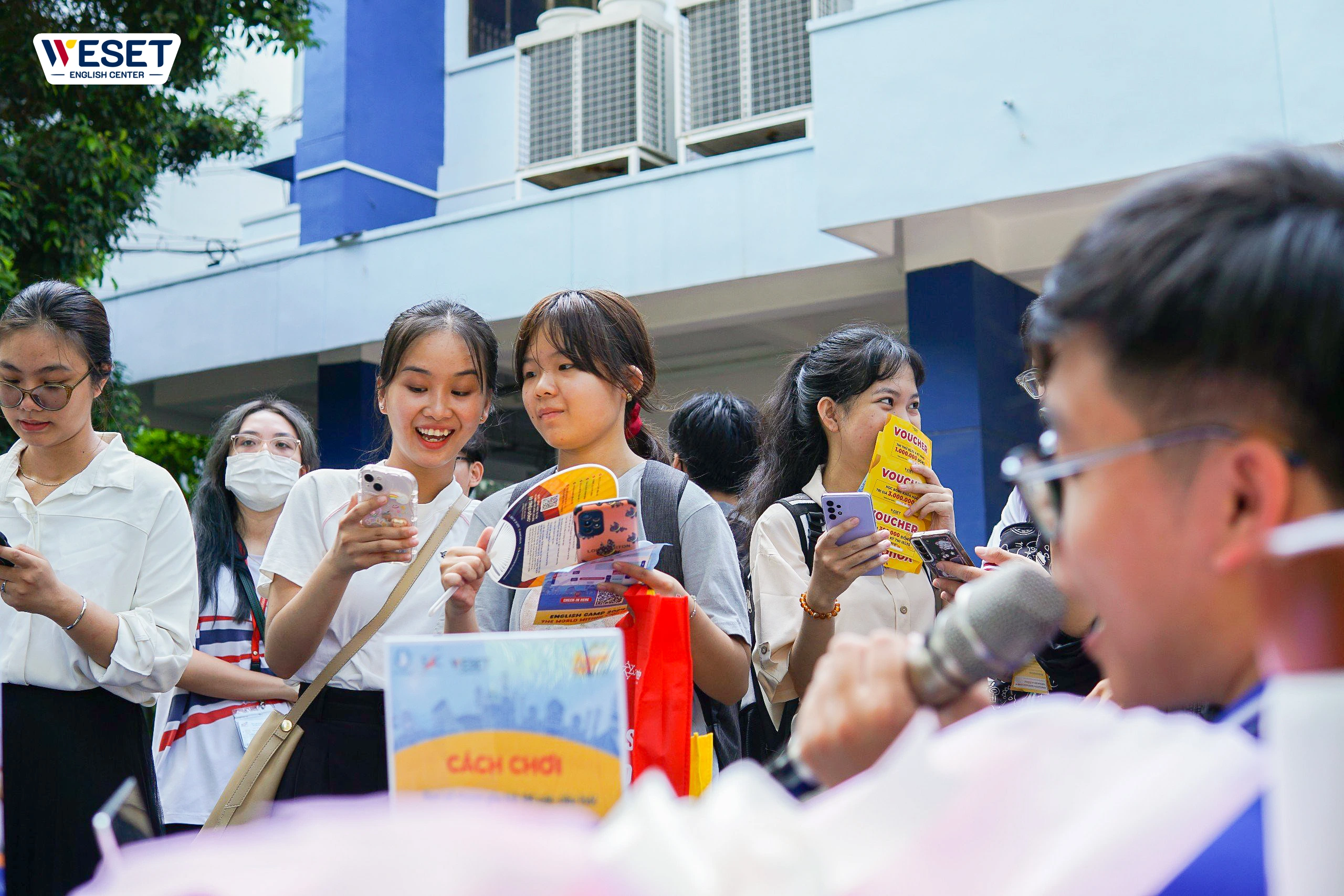 Các bạn chạy trạm cùng WESET
