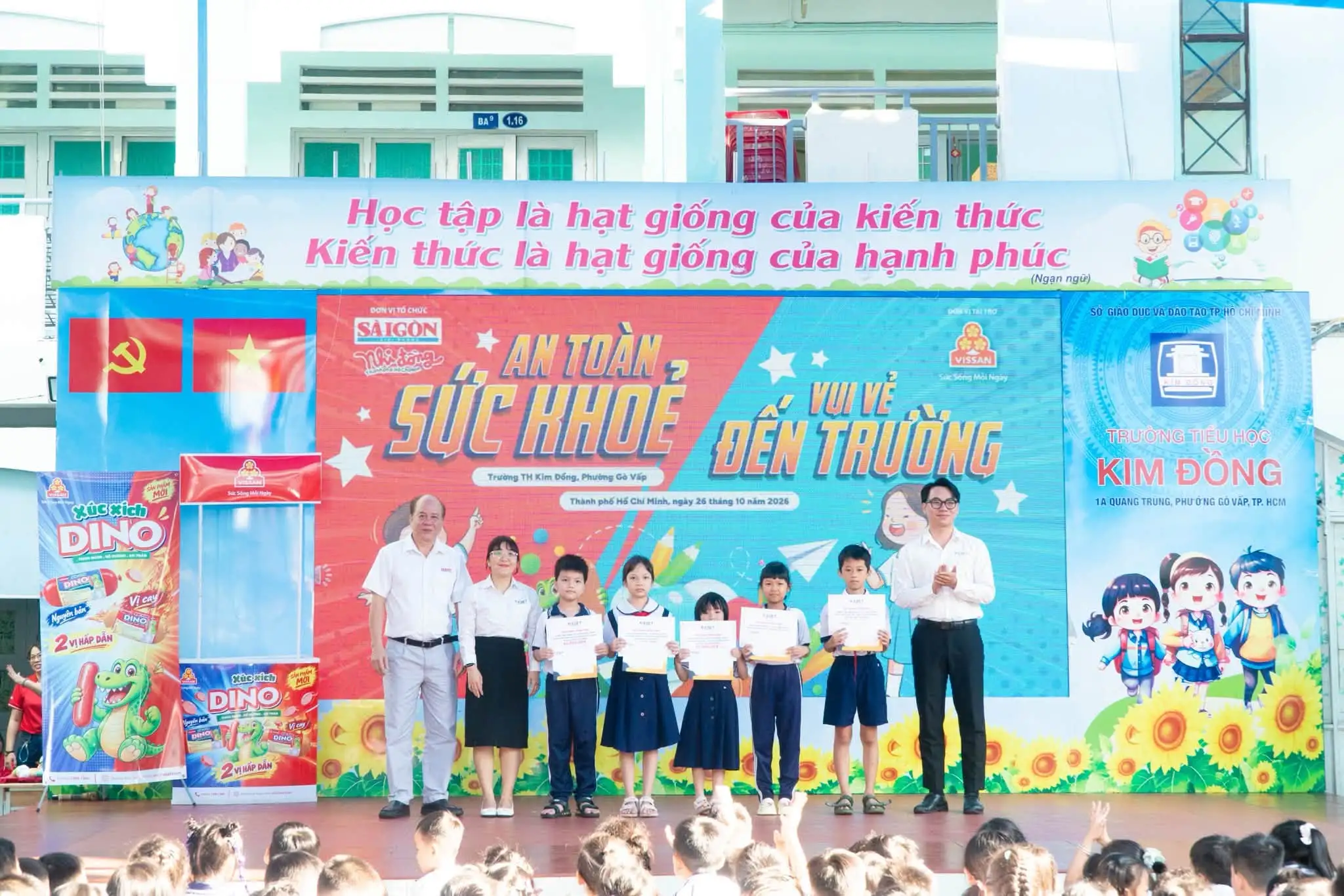 we-share-weset-bao-sggp-thap-sang-niem-tin