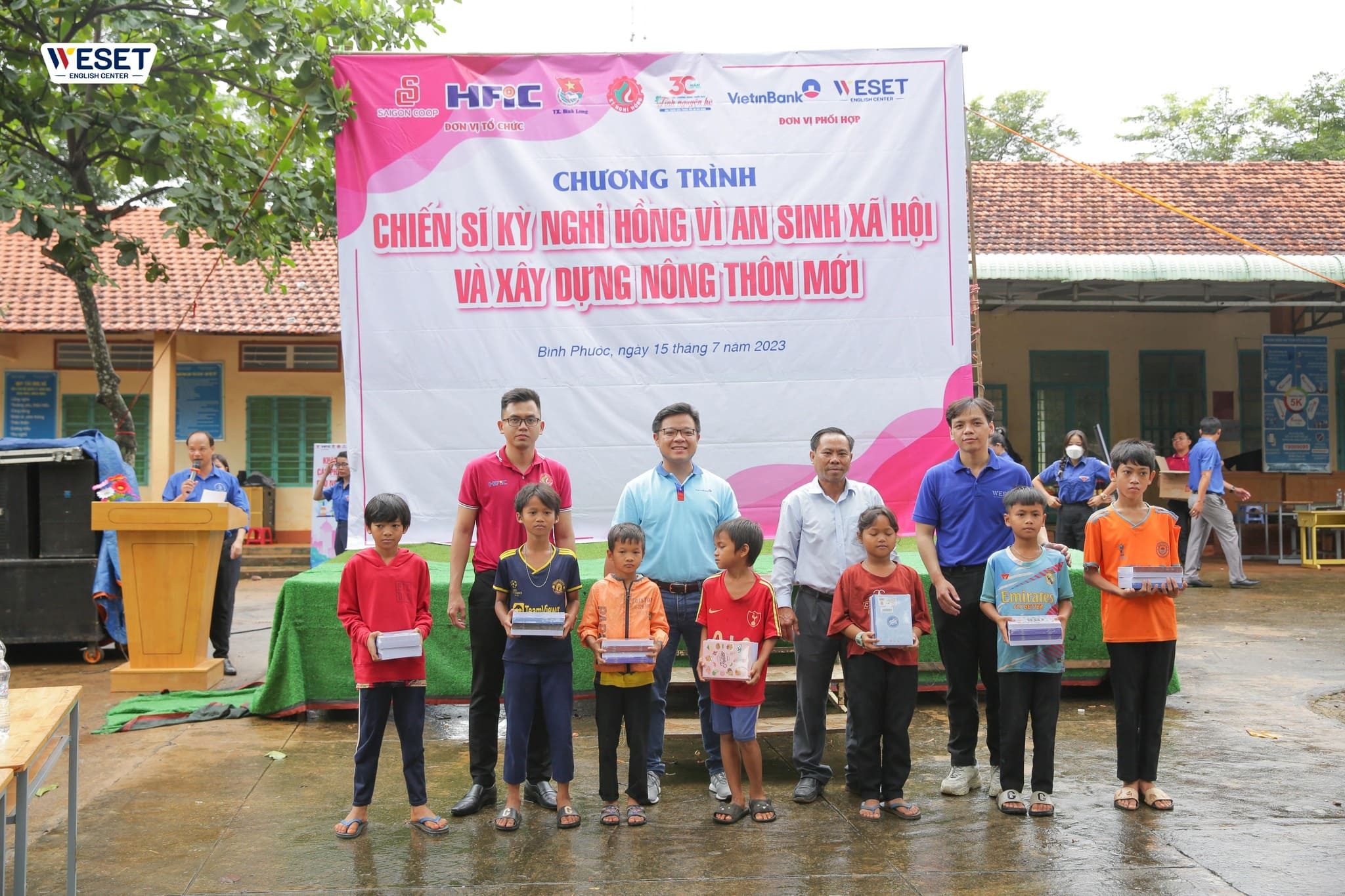 WESET đồng hành cùng Chiến dịch Kỳ nghỉ hồng tại Bình Phước