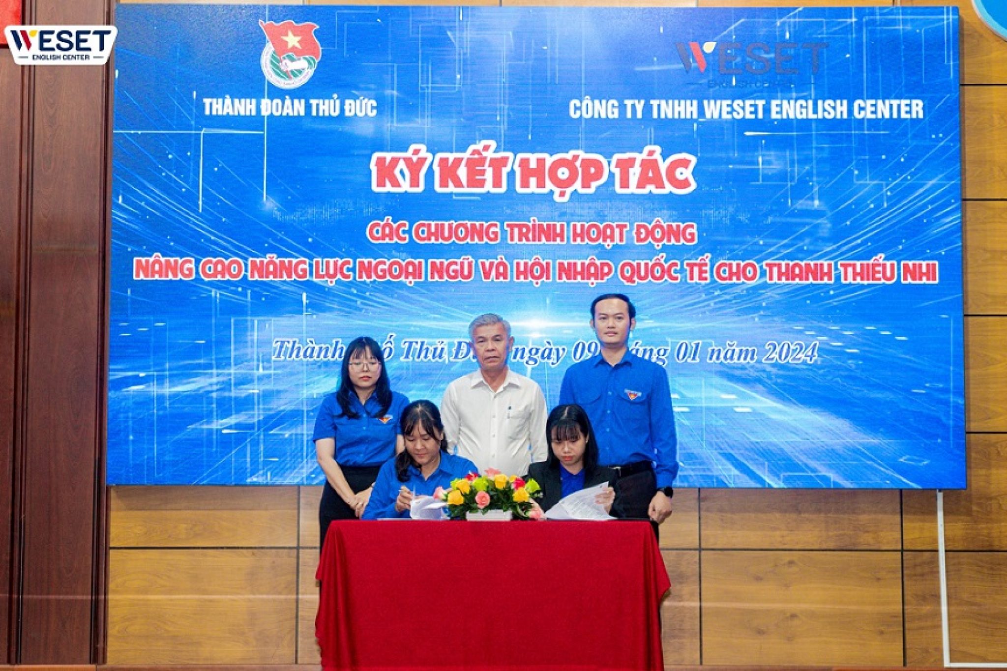 WESET-thuc-hien-bien-ban-ki-ket-voi-Thanh-doan-Thu-Duc-1