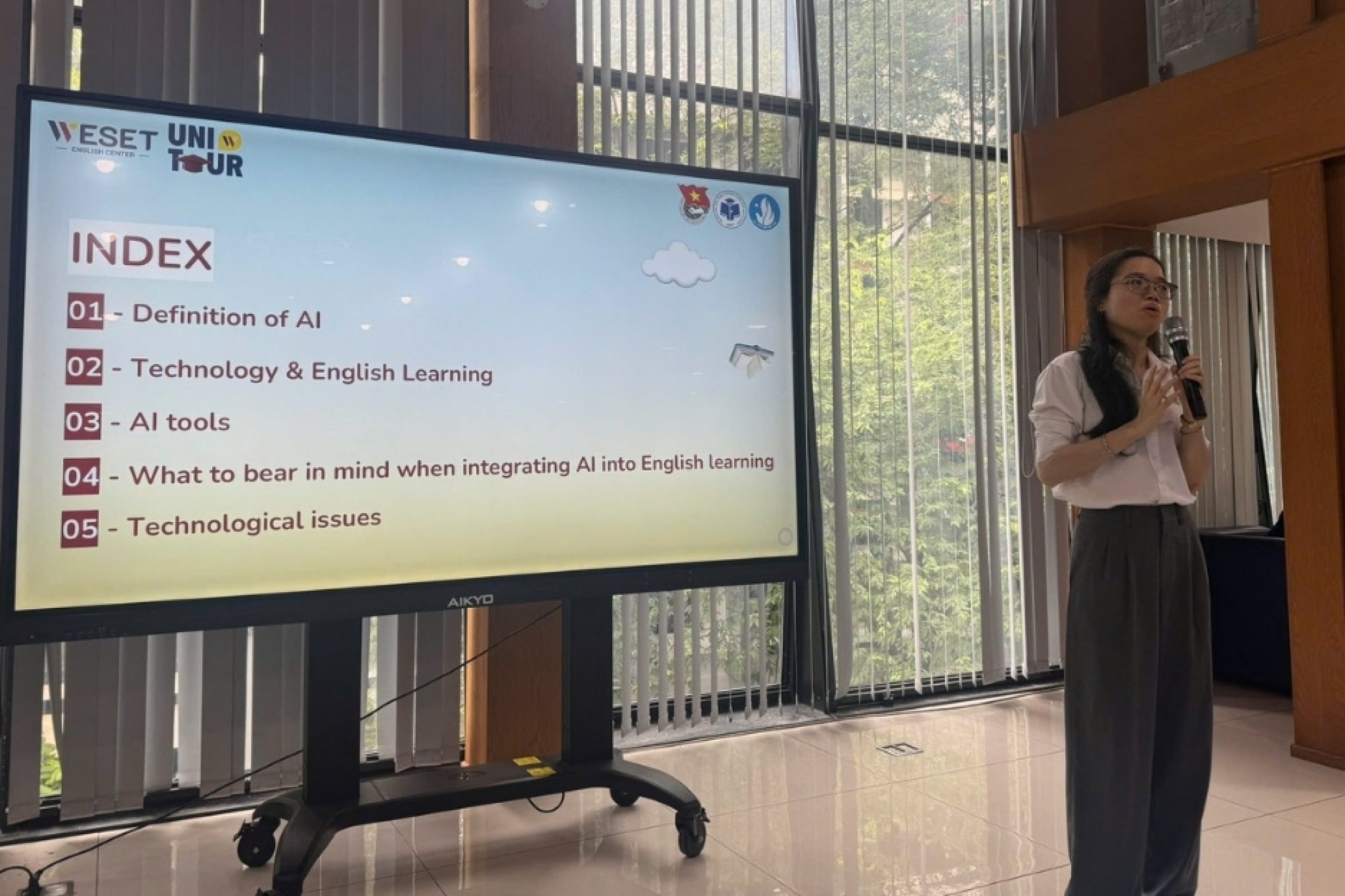 bi-quyet-gioi-tieng-anh-voi-tro-thu-ai-3