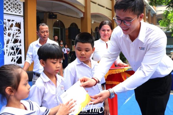 hoc-bong-vi-tuong-lai-truong-tieu-hoc-le-van-tho-3 hoc-bong-vi-tuong-lai-truong-tieu-hoc-le-van-tho-3