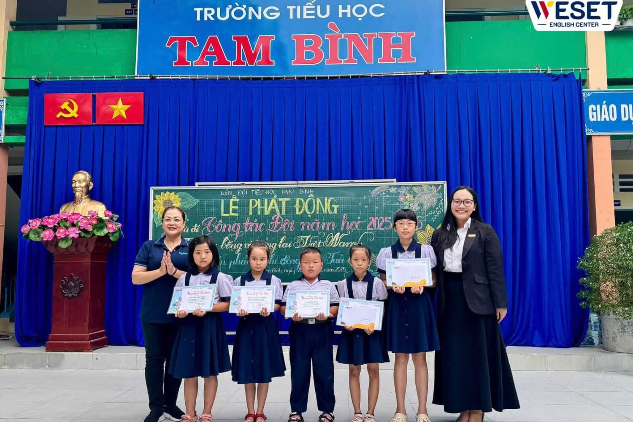 weset-trao-hoc-bong-cho-hoc-sinh-tieu-hoc-tam-binh