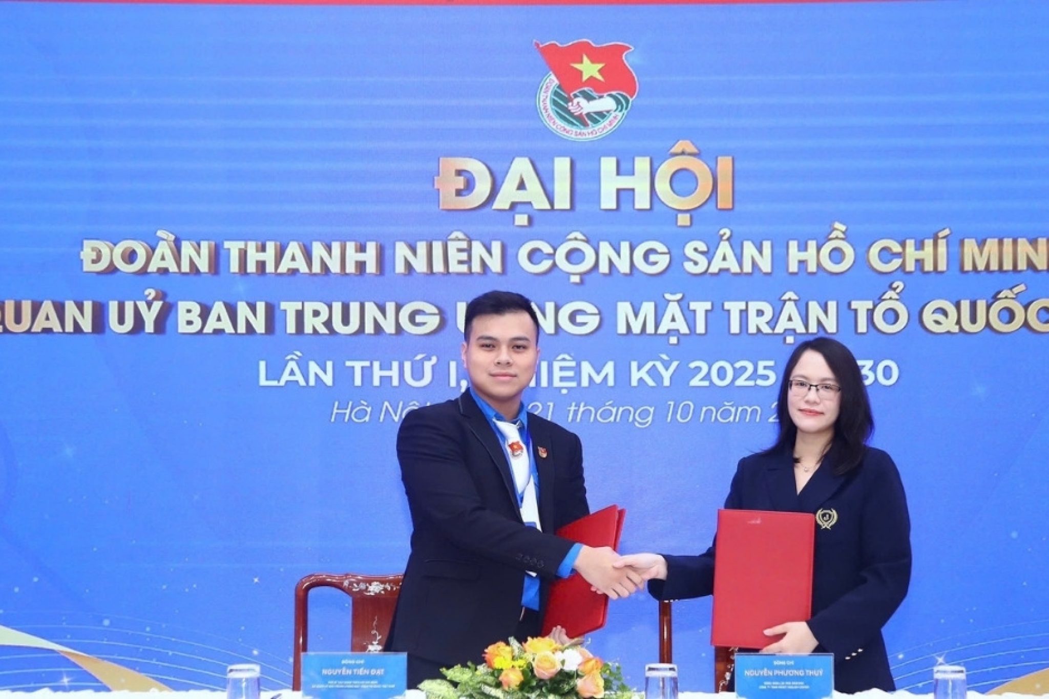 weset-tw-mat-tran-to-quoc-viet-nam-1